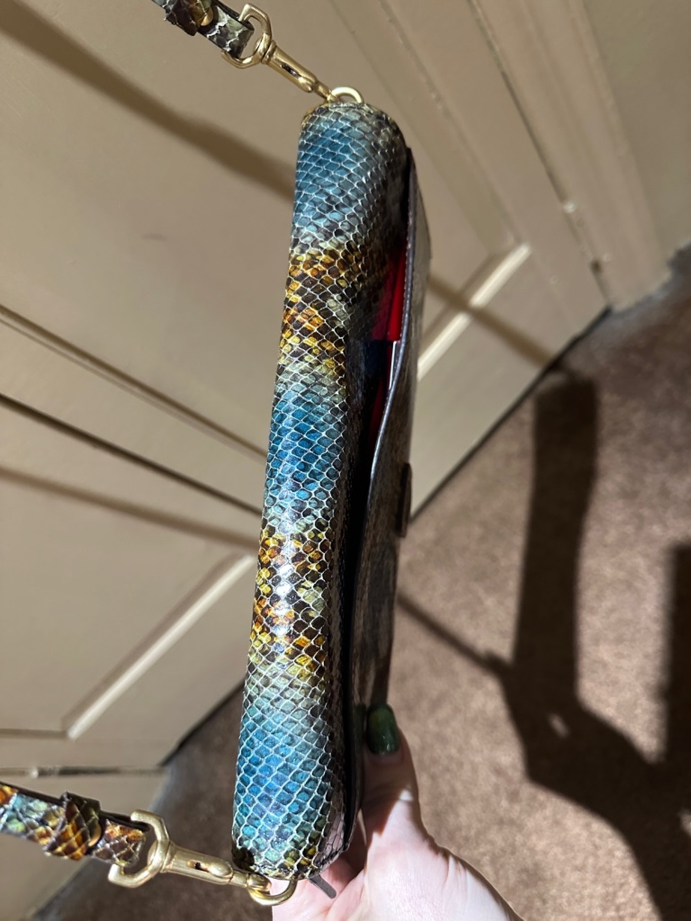 Dooney & Bourke leather snake print small shoulder bag.  Excellent condition! - Picture 10 of 14